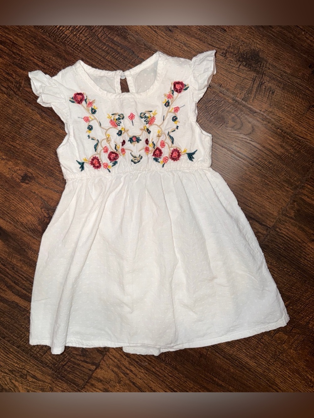 🥀Nordstrom White Dress with Multicolor Floral Embroidery🥀